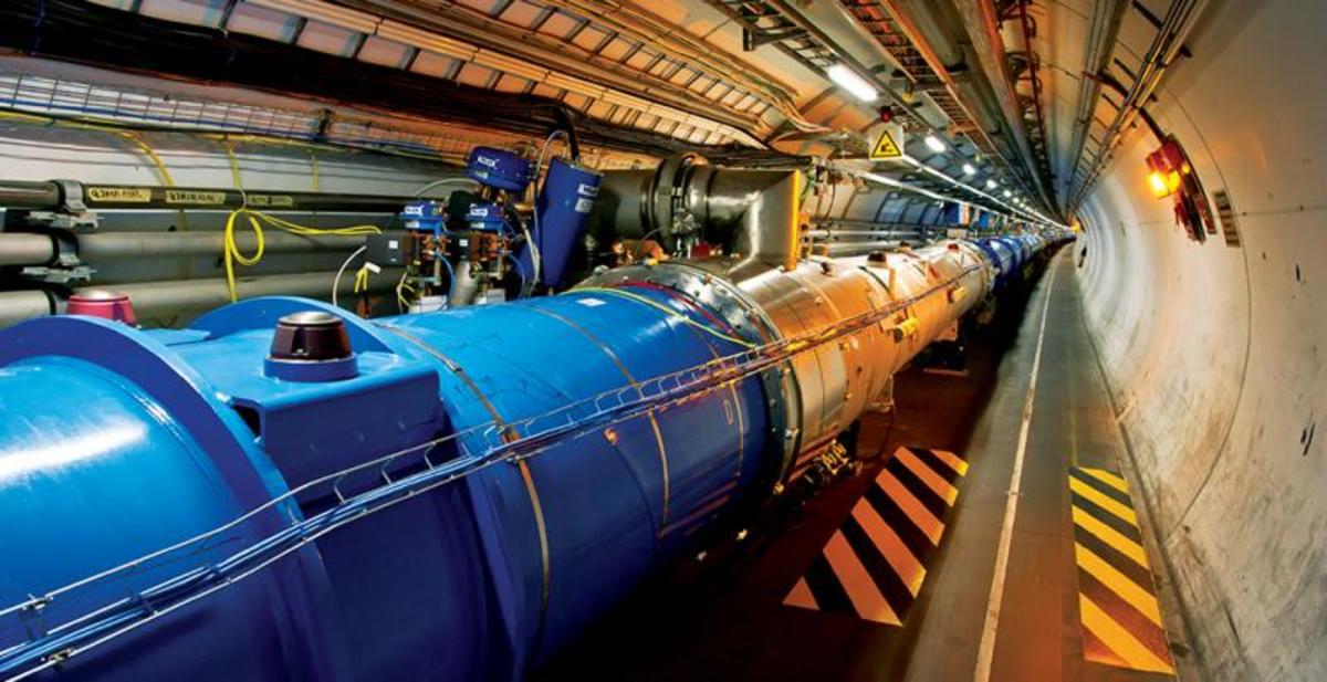 Αναβαθμίζεται ο μεγάλος επιταχυντής του CERN –  Θα είναι πιο “φωτεινός” μέχρι το 2026