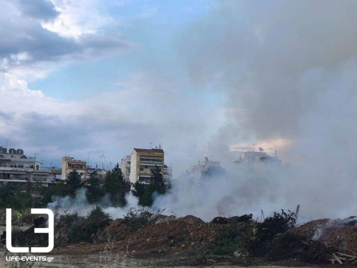 Θεσσαλονίκη: Φωτιά στο πρώην στρατόπεδο Παύλου Μελά [vid]