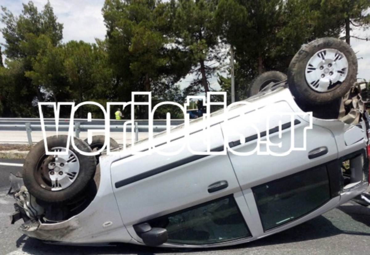 Βέροια: Τούμπαρε το αυτοκίνητο στην Εγνατία Οδό – Στο νοσοκομείο ο τραυματισμένος οδηγός [pics]