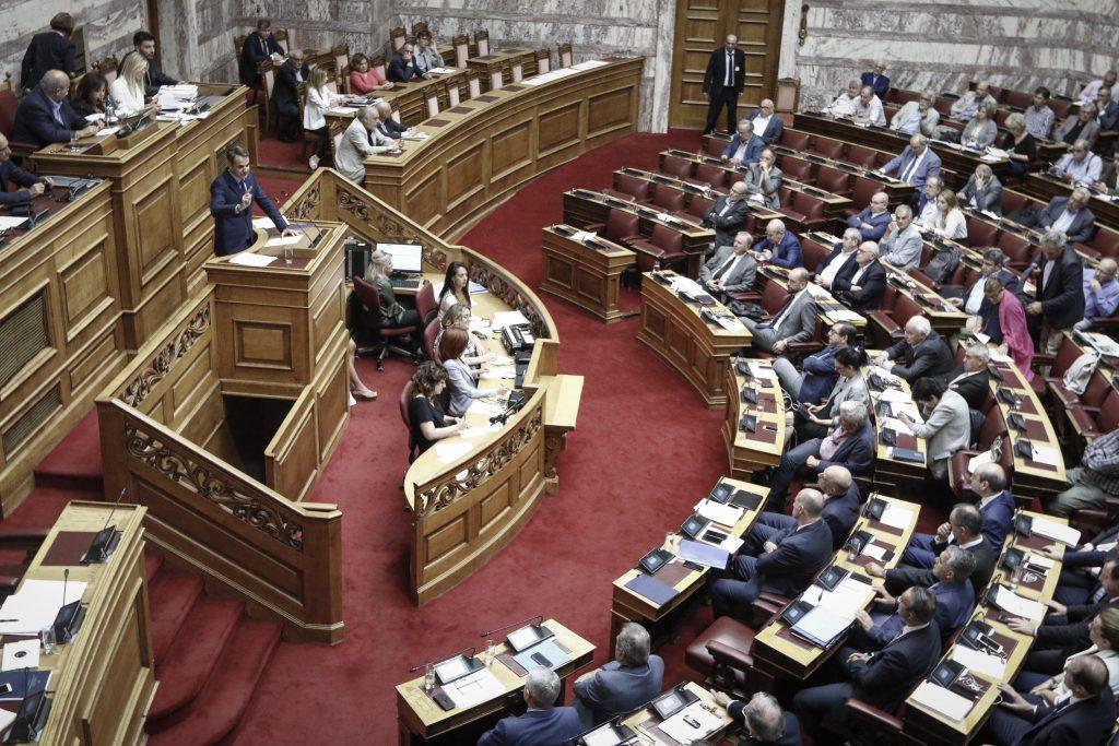 Βουλή : Η συζήτηση για την πρόταση μομφής της ΝΔ κατά της κυβέρνησης