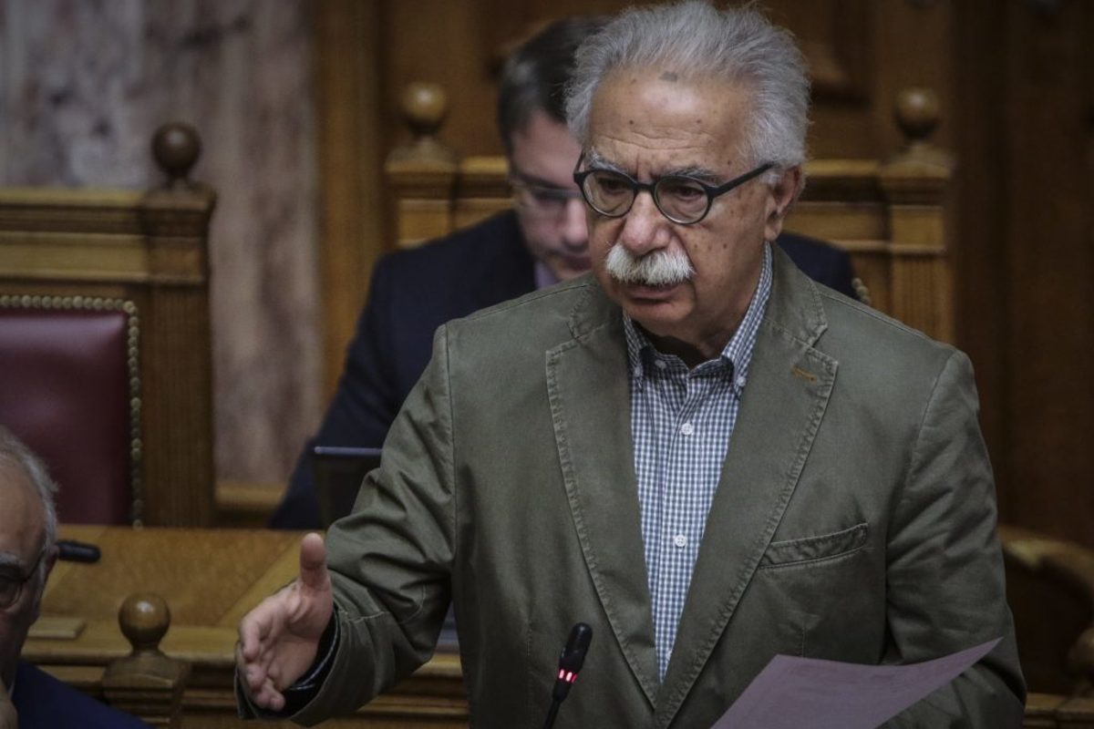 Γαβρόγλου: Πολύ σύνθετο πρόβλημα η ένταξη των Ρομά στις εκπαιδευτικές δομές