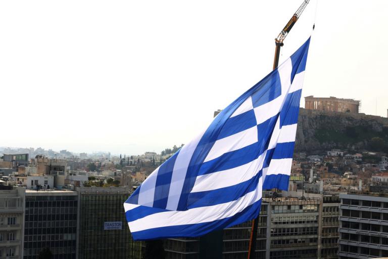 FAZ:  Η ελληνική οικονομία πατάει γκάζι