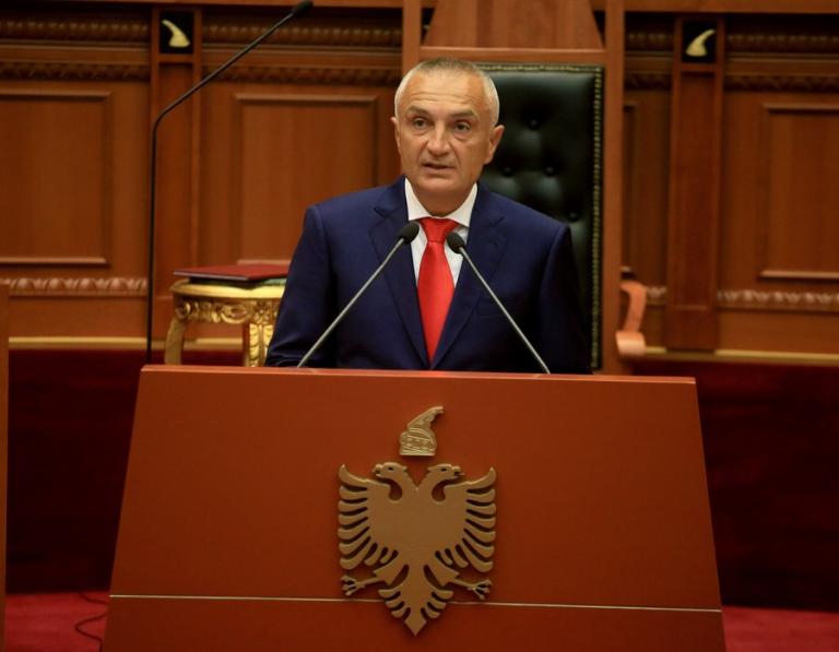 “Ιστορική” χαρακτηρίζει η Αλβανία τη συμφωνία Ελλάδας-πΓΔΜ