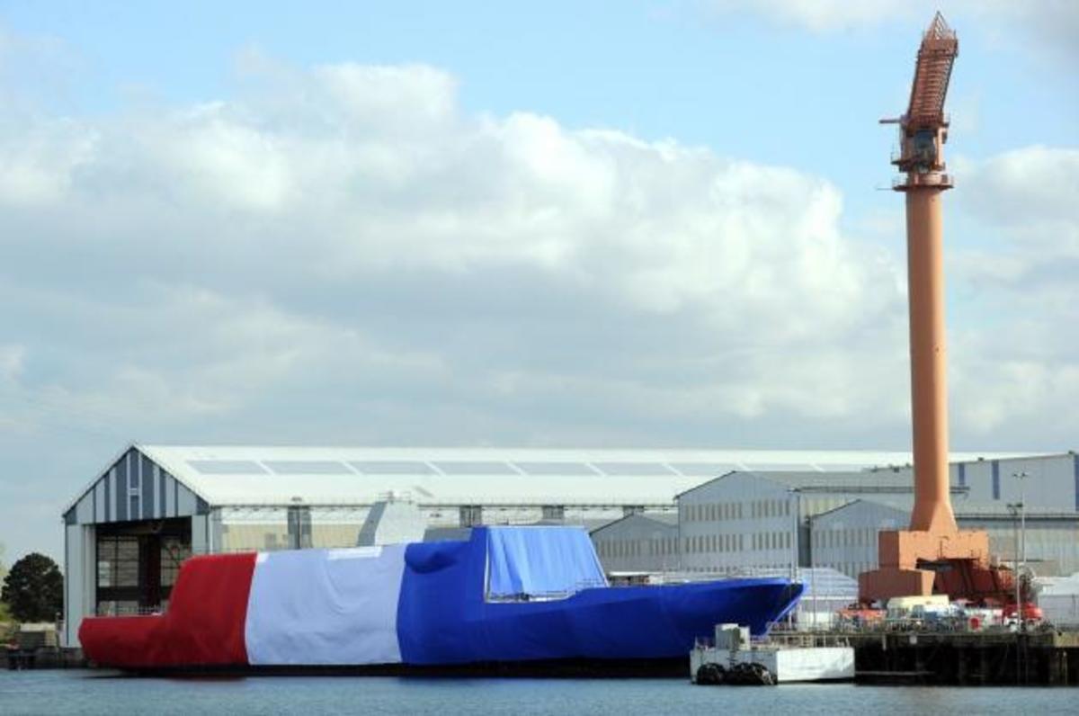 Ραντεβού στο Παρίσι και πιο κοντά στο ΠΝ οι γαλλικές φρεγάτες