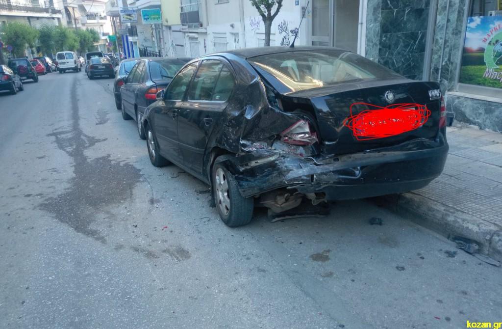 Κοζάνη: Πήρε σβάρνα τα παρκαρισμένα αυτοκίνητα