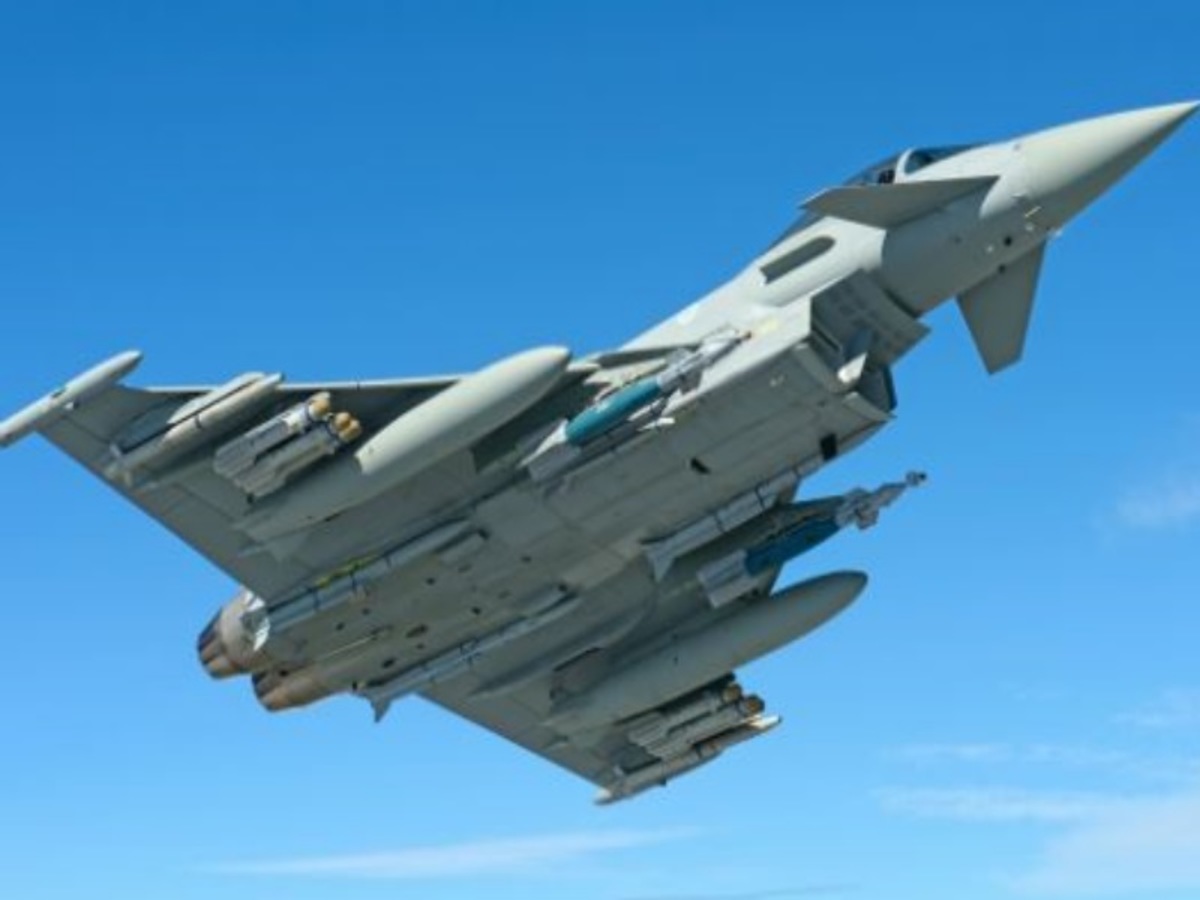 Ιδού το Eurofighter Typhoon! Απίστευτοι ελιγμοί που κόβουν την ανάσα [vid]