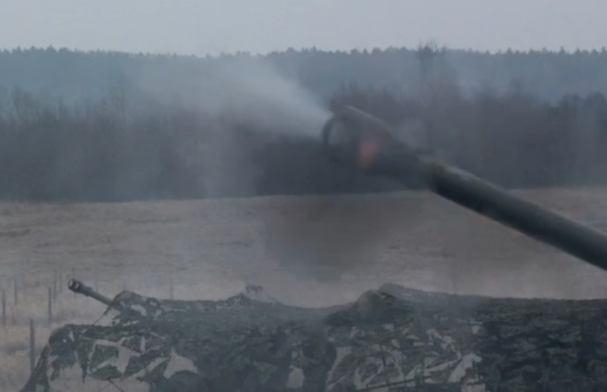 ΝΑΤΟ: Έτσι συντονίζει τις βολές με πραγματικά πυρά 29 διαφορετικών κρατών [vid]