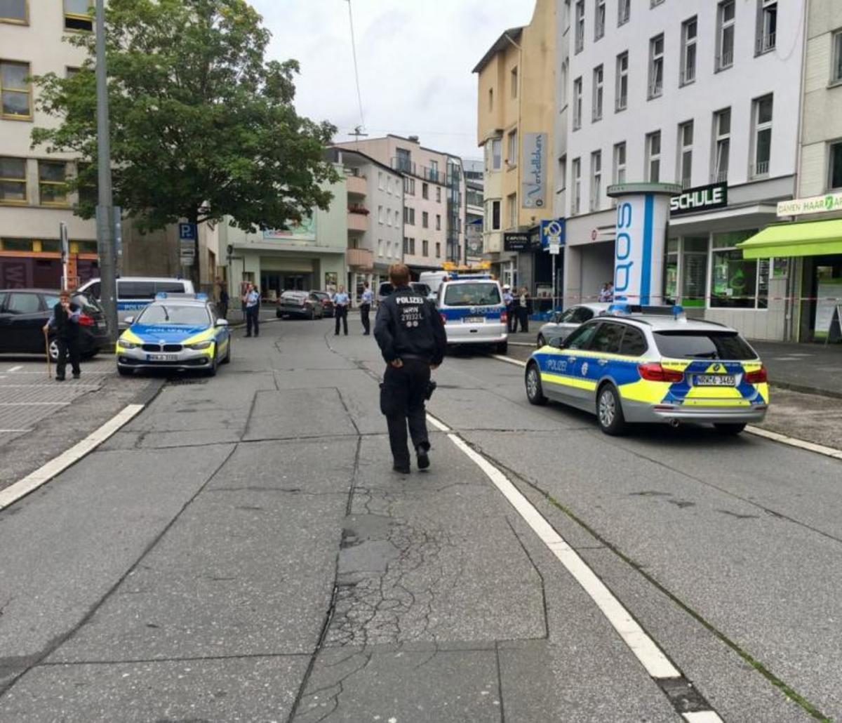 Τρόμος στο Μόναχο! Μαχαίρωσε και σκότωσε μία γυναίκα – “Χαροπαλεύει” άλλη μια