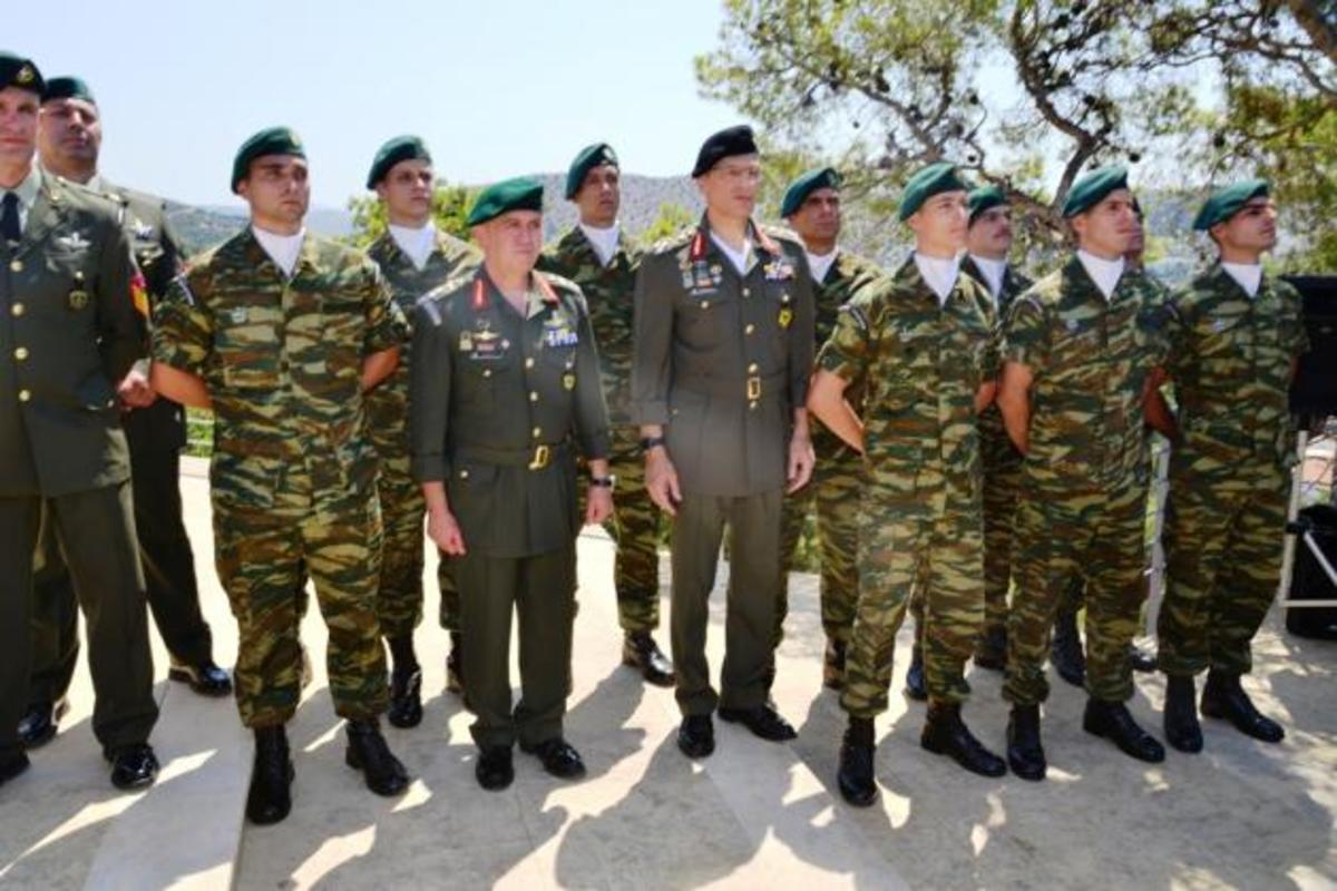 Ανατριχιαστικός φόρος τιμής από τον στους πεσόντες Ιερολοχίτες από τον Αρχηγό του ΓΕΣ