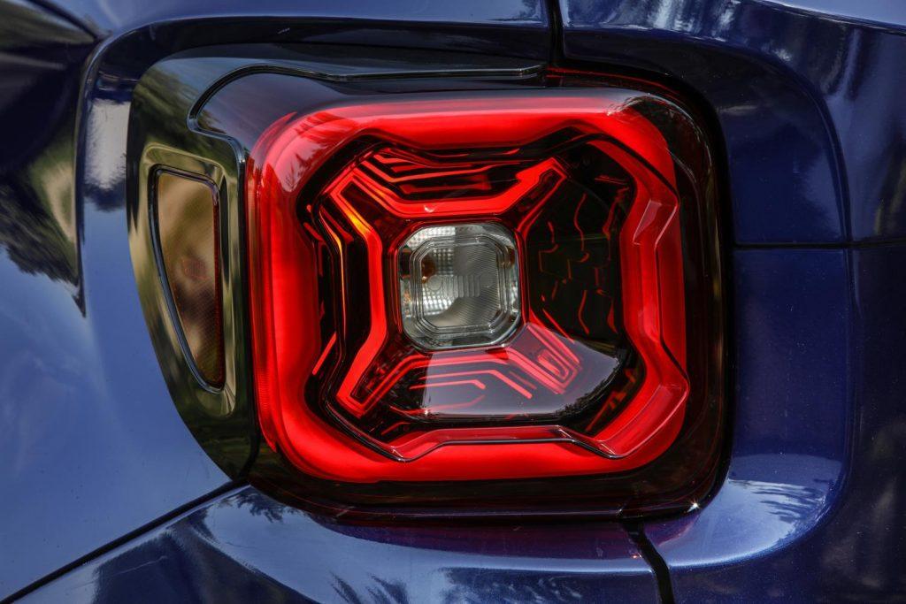 Αντίστροφη μέτρηση για το νέο Jeep Renegade