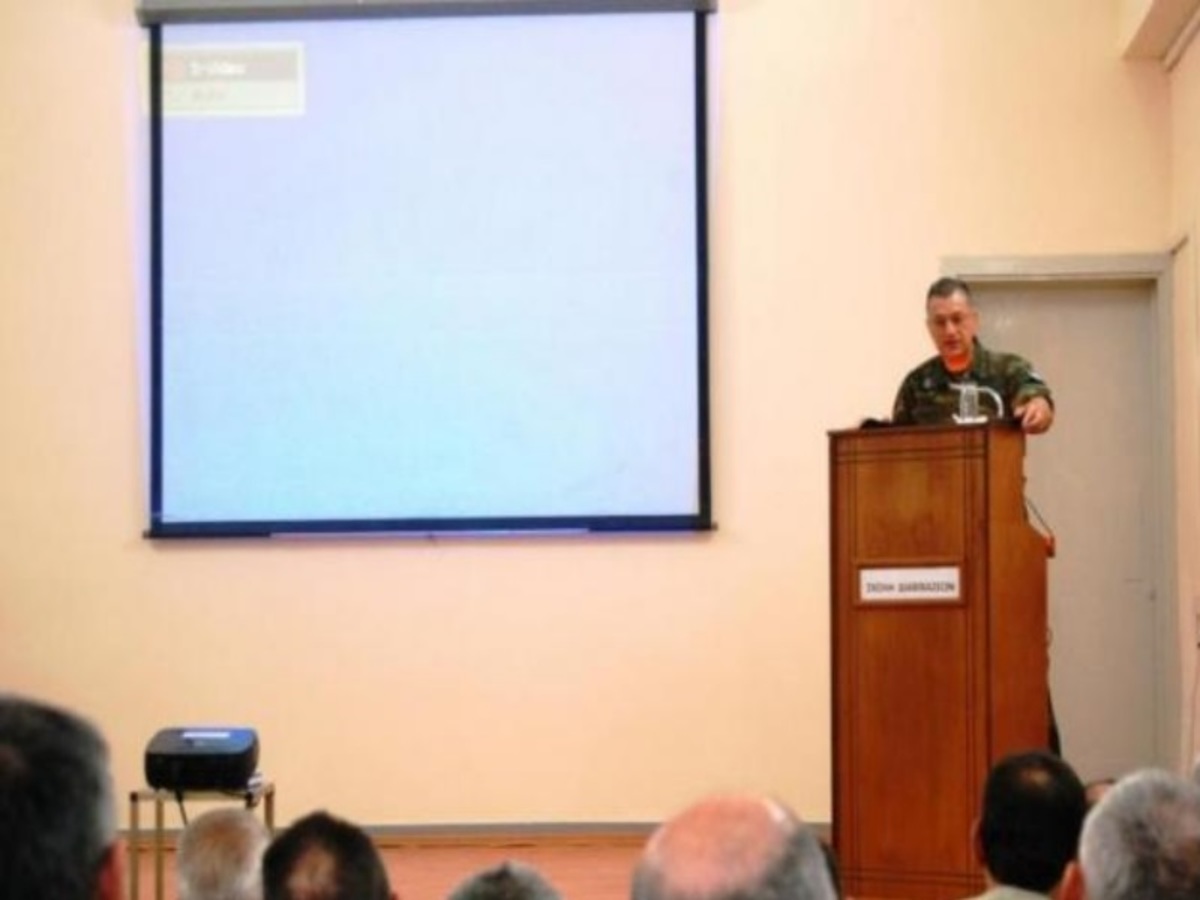 Ο ΑΓΕΣ στη Σχολή Διαβιβάσεων και στο Κέντρο Εκπαίδευσης – Προσομοίωσης Εθνικής Άμυνας
