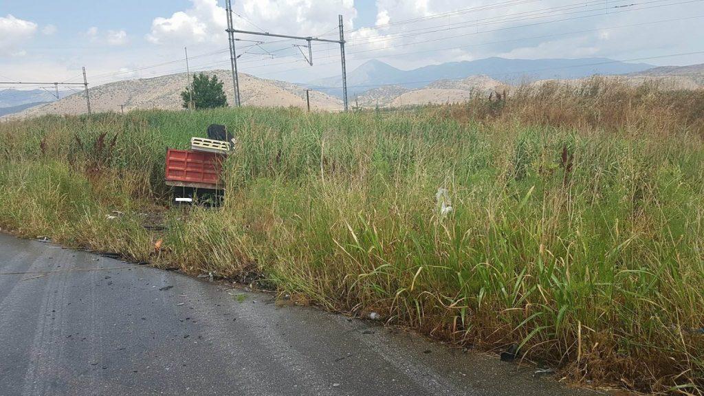 Λάρισα: Τροχαίο με μηχανή και φορτηγό