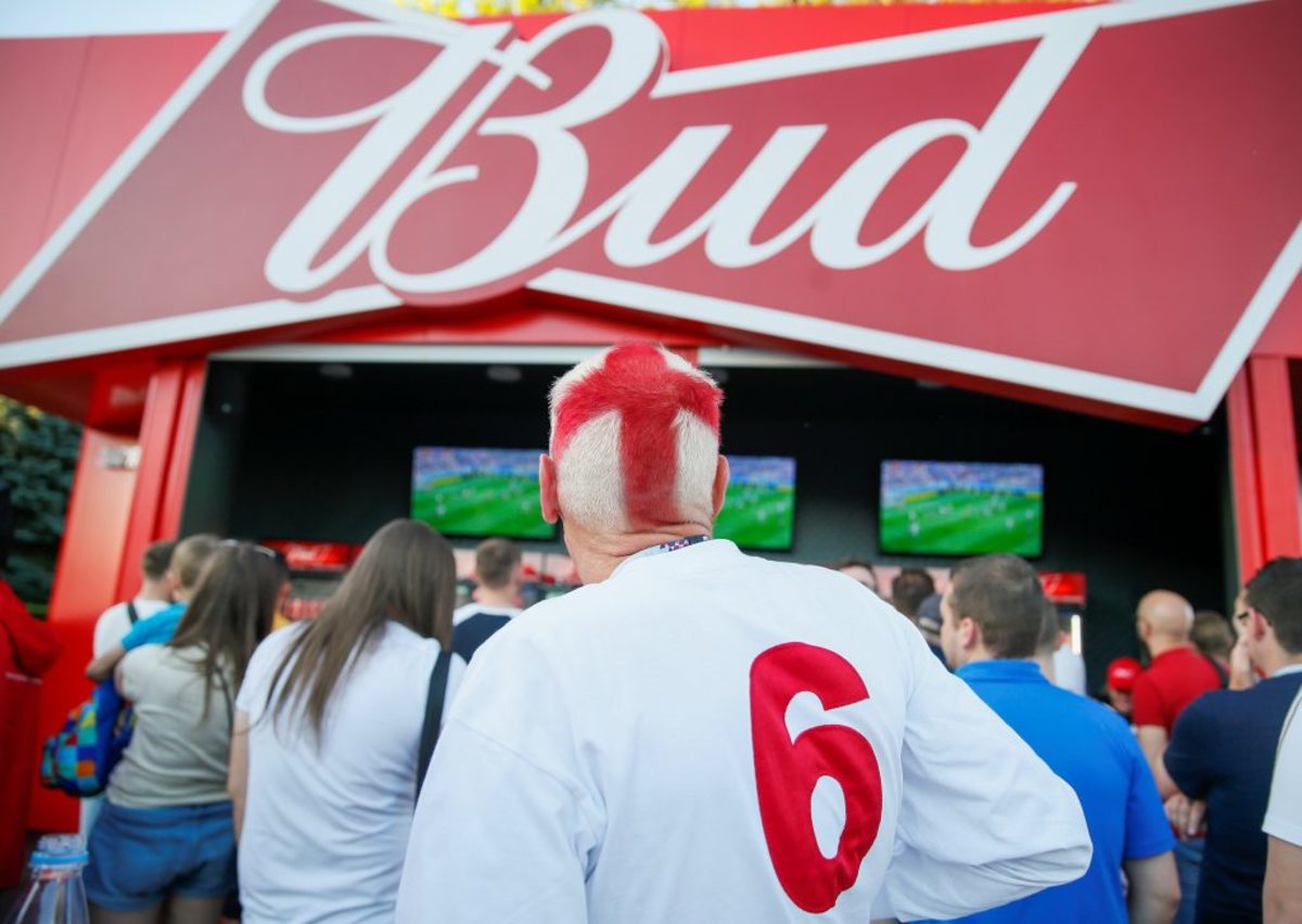 Mundial 2018: Σύλληψη Άγγλου οπαδού που… έκλεψε το όπλο αστυνομικού