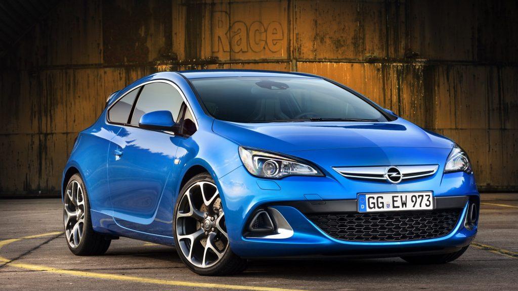 Βγαίνουν στη σύνταξη Opel Astra GTC και Zafira