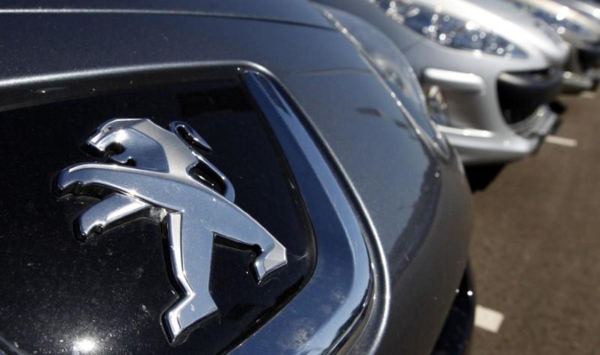 Peugeot και Citroen αποχωρούν από το Ιράν υπό τον φόβο των Αμερικανικών κυρώσεων