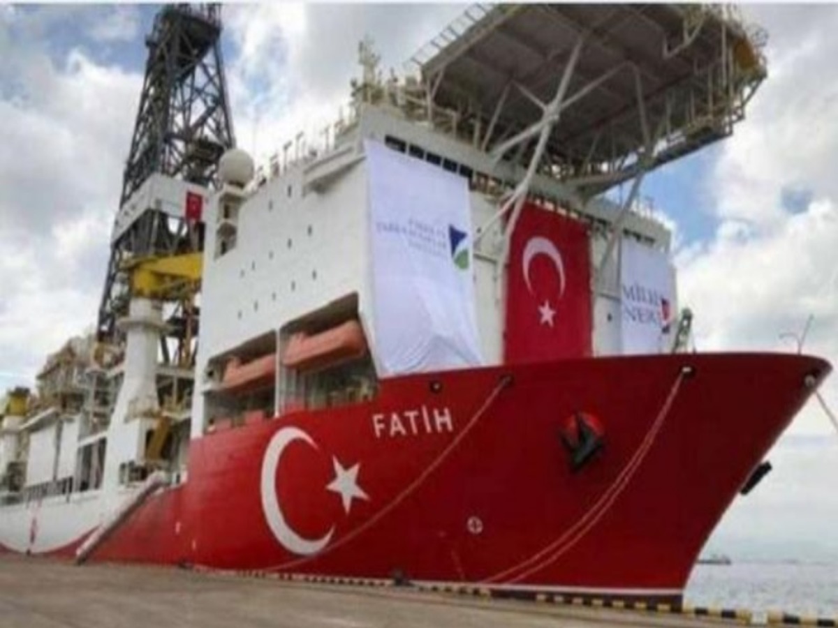 Αλληλοσυγκρουόμενες πληροφορίες για την τουρκική γεώτρηση στην Κυπριακή ΑΟΖ