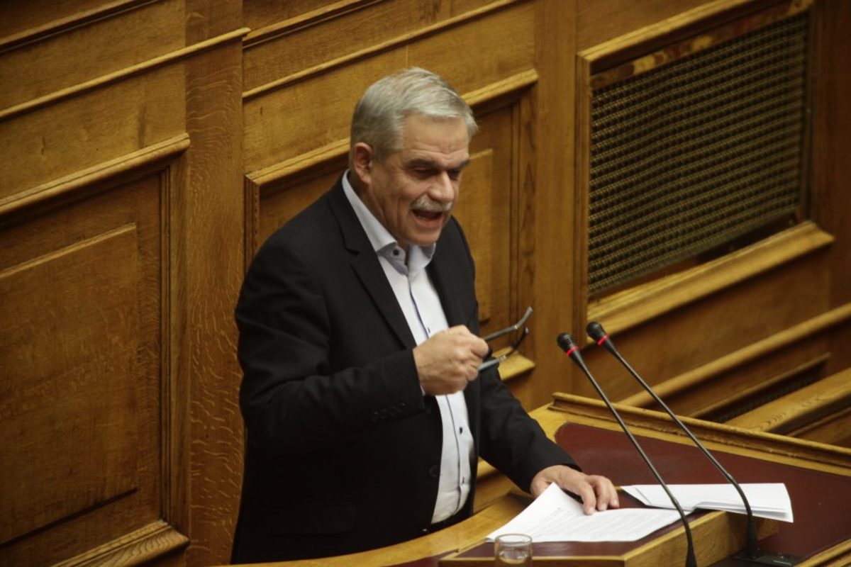 Τόσκας: Η ΝΔ συστρατεύεται με τους νοσταλγούς της χούντας