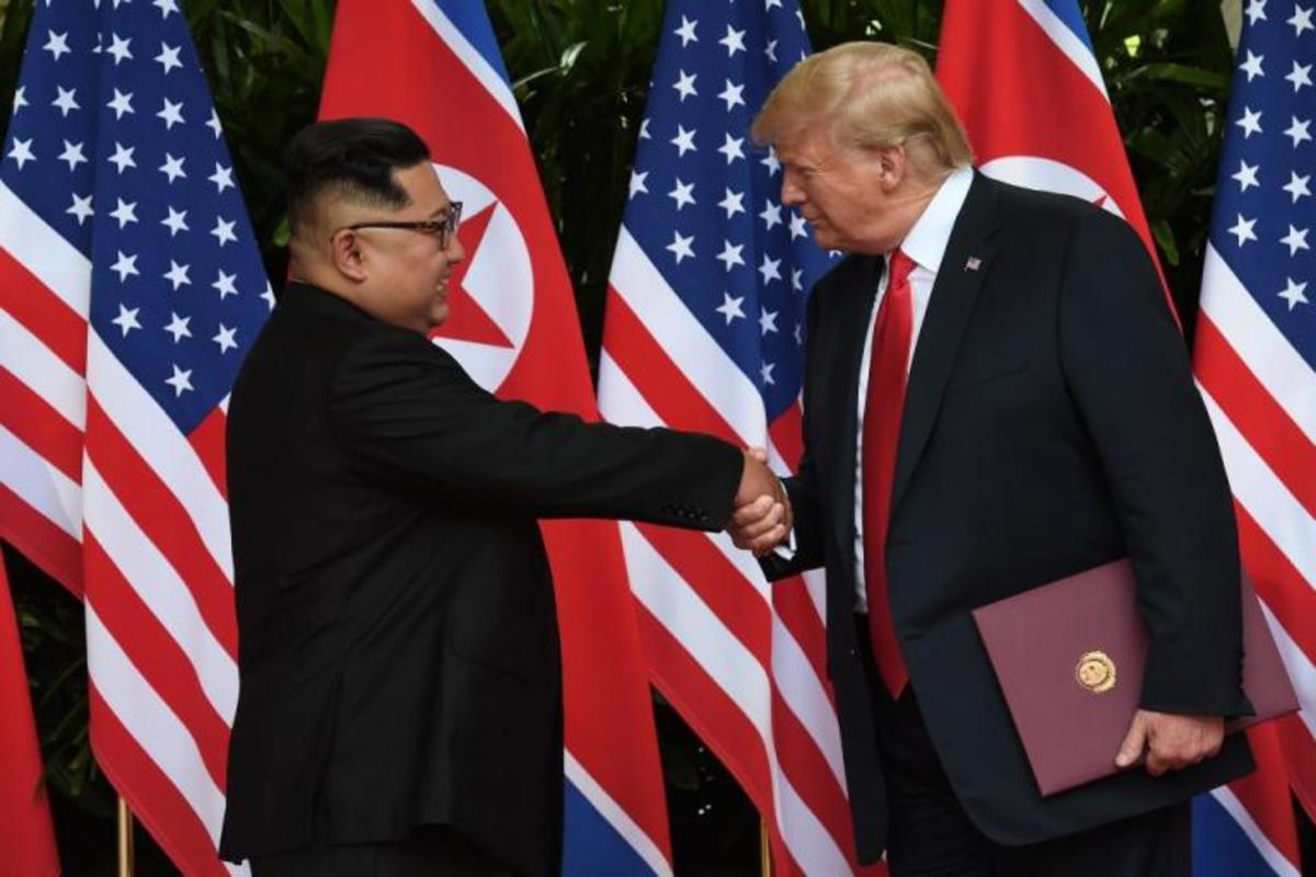 Νέα σύννεφα στην σχέση Τραμπ – Κιμ Γιονγκ Ουν! “Η Βόρεια Κορέα παραμένει απειλή για τις ΗΠΑ”