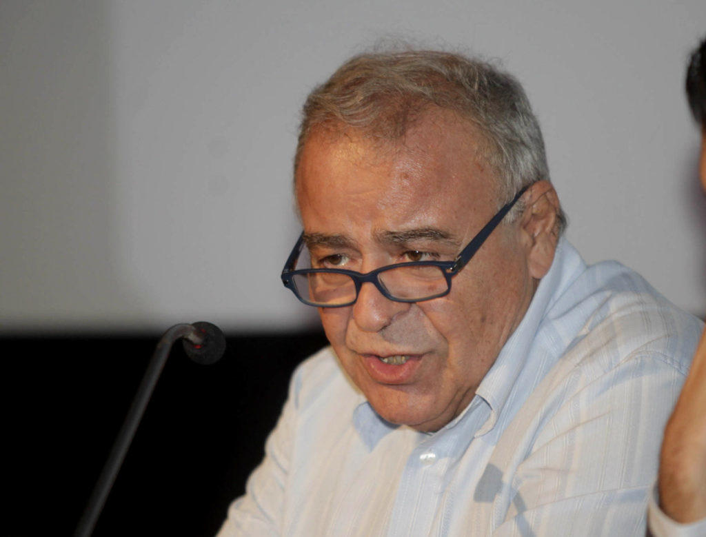 Πέθανε ο Σταύρος Τσακυράκης! Ο καθηγητής που αγωνίστηκε για τα ανθρώπινα δικαιώματα και έμεινε στην αίθουσα διδασκαλίας μέχρι το τέλος