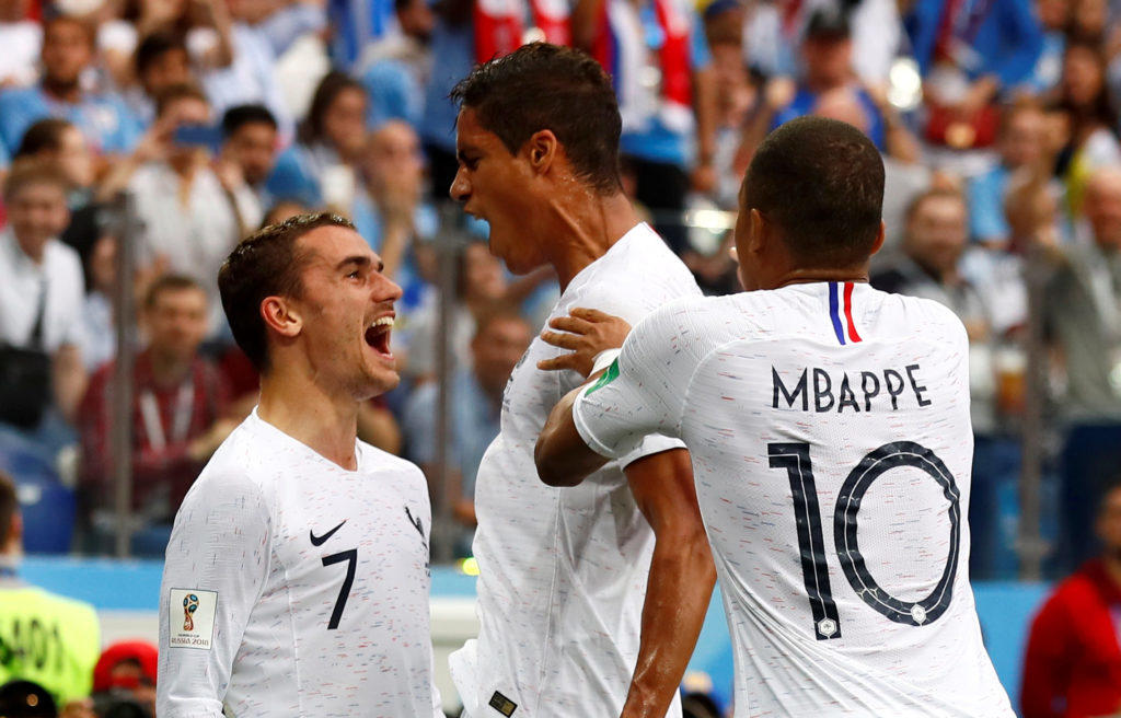 Μουντιάλ 2018: Ουρουγουάη – Γαλλία 0-2 ΤΕΛΙΚΟ – Στα ημιτελικά οι “τρικολόρ”