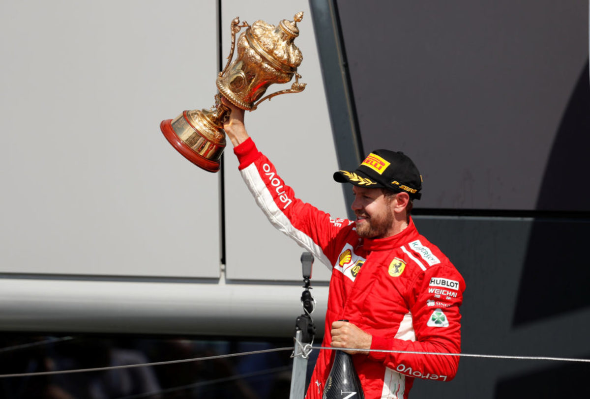 Formula 1: Ο Φέτελ έκλεισε το σπίτι του Χάμιλτον!