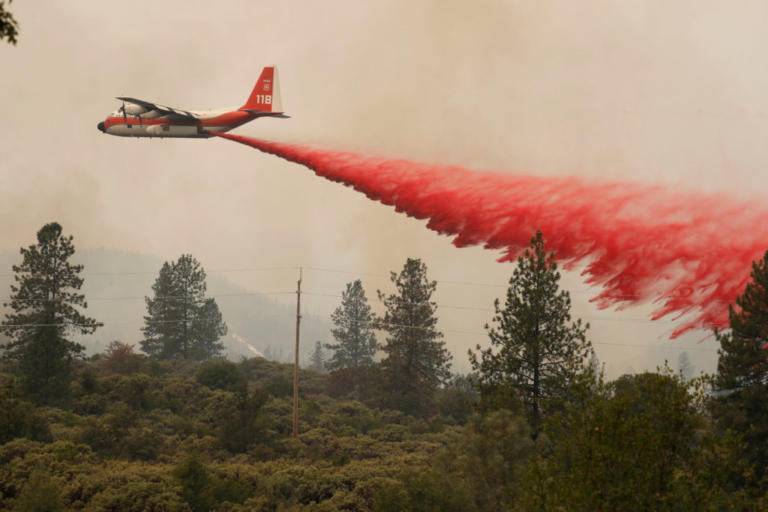 Φονικές πυρκαγιές και στην Καλιφόρνια – Τουλάχιστον τρεις νεκροί κι εννέα αγνοούμενοι! [pics]