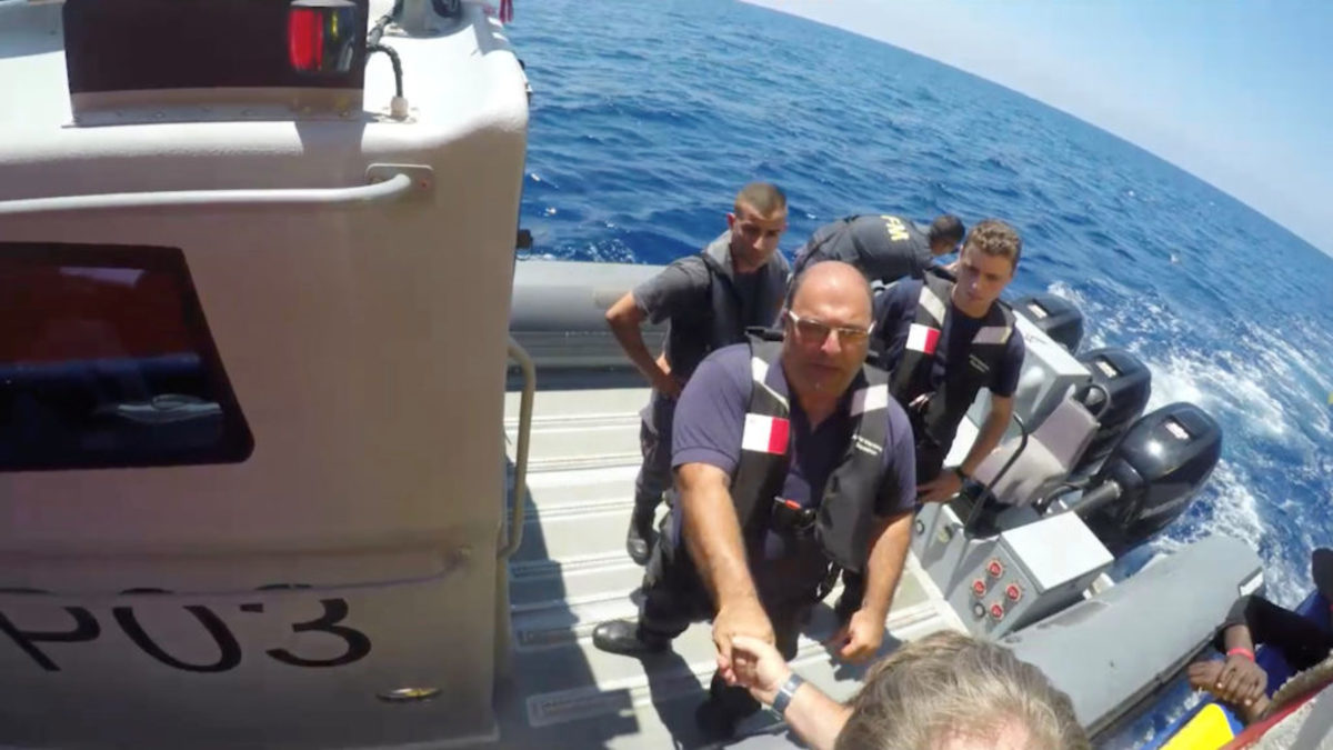 Στη Βαρκελώνη κατευθύνεται το πλοίο της ΜΚΟ ProActiva Open Arms που διέσωσε 59 μετανάστες