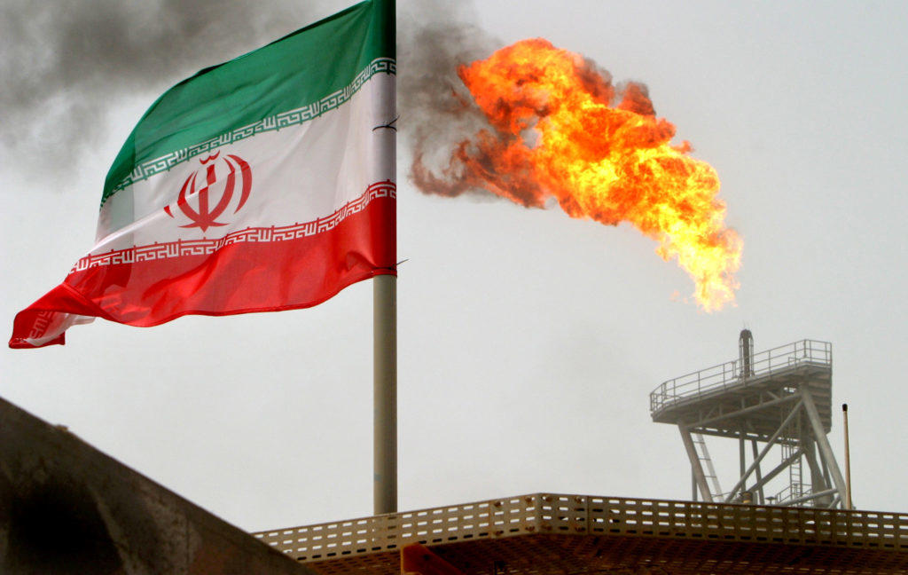 Τεχεράνη: Τα tweet του Τραμπ ανεβάζουν τις τιμές του πετρελαίου!