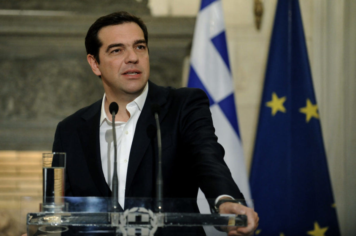 Τσίπρας: Στηρίζουμε την ελληνική βιομηχανία