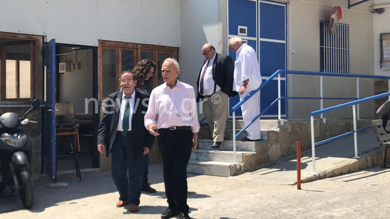 Βγήκε από την φυλακή ο Άκης Τσοχατζόπουλος! Σκιά του εαυτού του ο πρώην υπουργός