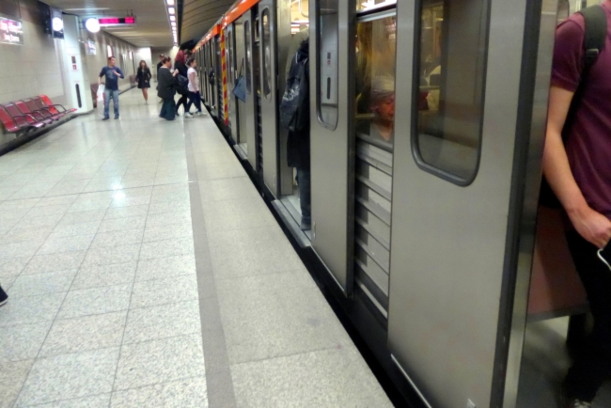 Αποκαταστάθηκε η κυκλοφορία στην “κόκκινη” γραμμή του μετρό