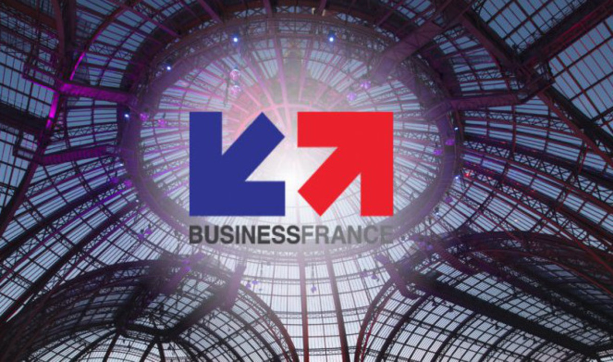 Η γαλλική κυβέρνηση κλείνει την εμπορική της αντιπροσωπεία στην Ρωσία