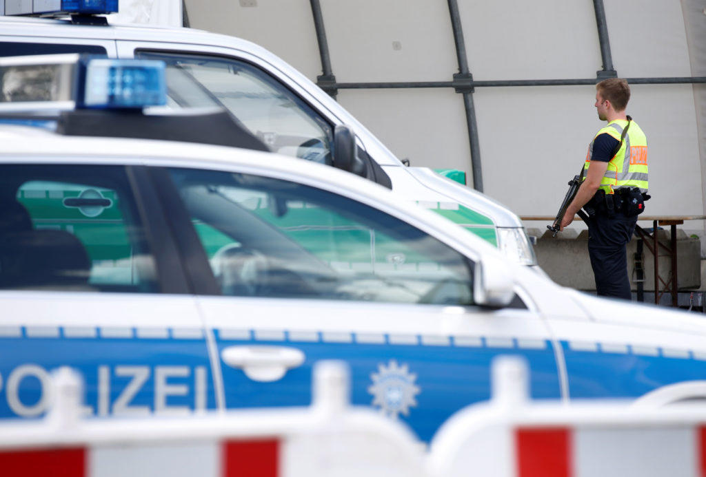 Γερμανία: Τρόμος σε λεωφορείο! Άνδρας μαχαίρωσε επιβάτες – Πολλοί τραυματίες!