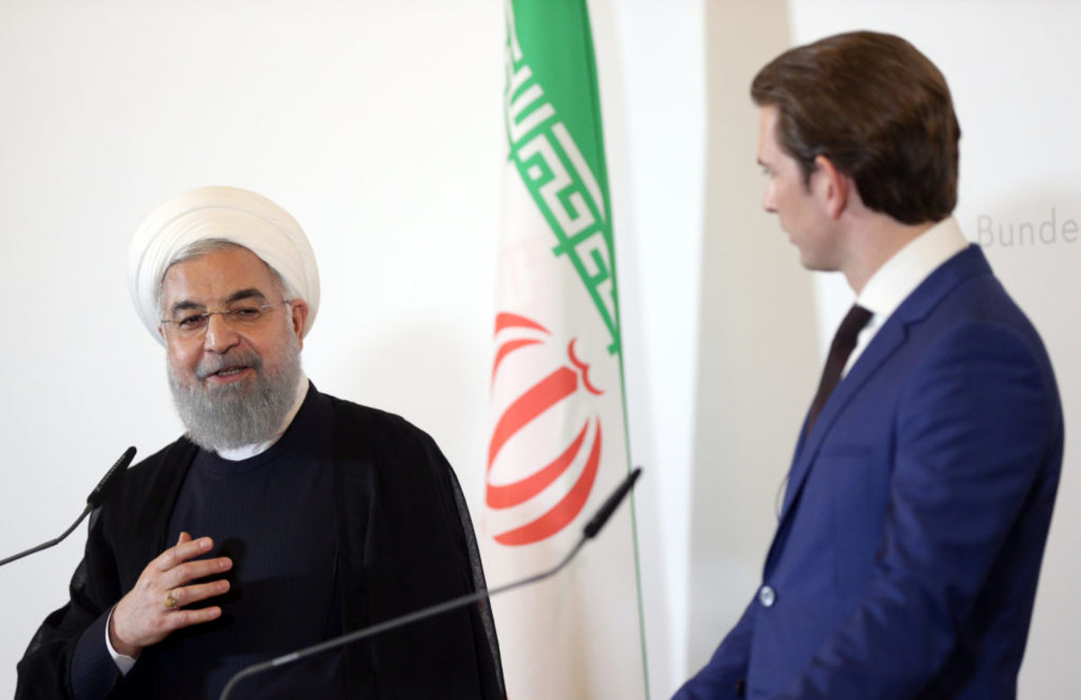 Ο πρόεδρος του Ιράν Ροχανί επαναλαμβάνει από την Βιέννη την προσήλωση της χώρας του στην συμφωνία για το πυρηνικό πρόγραμμά της