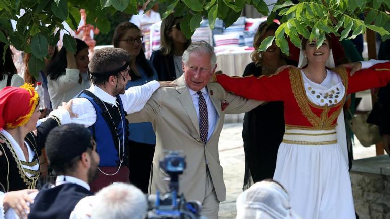 Πρίγκιπας Κάρολος: Δεν ξεχνά τον… πεντοζάλη – Η επιστολή και το «ευχαριστώ» στους Κρητικούς