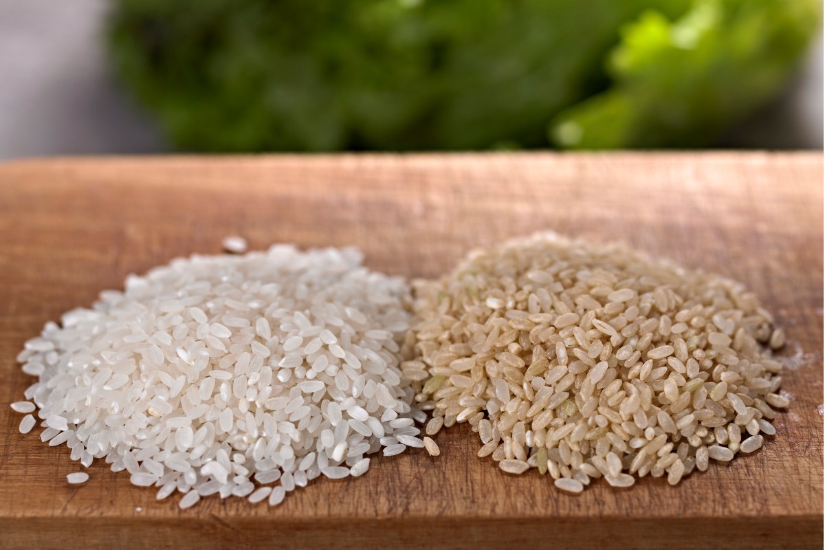 Καστανό ή λευκό ρύζι: Ποιο είναι πιο υγιεινό – Σε τι διαφέρουν