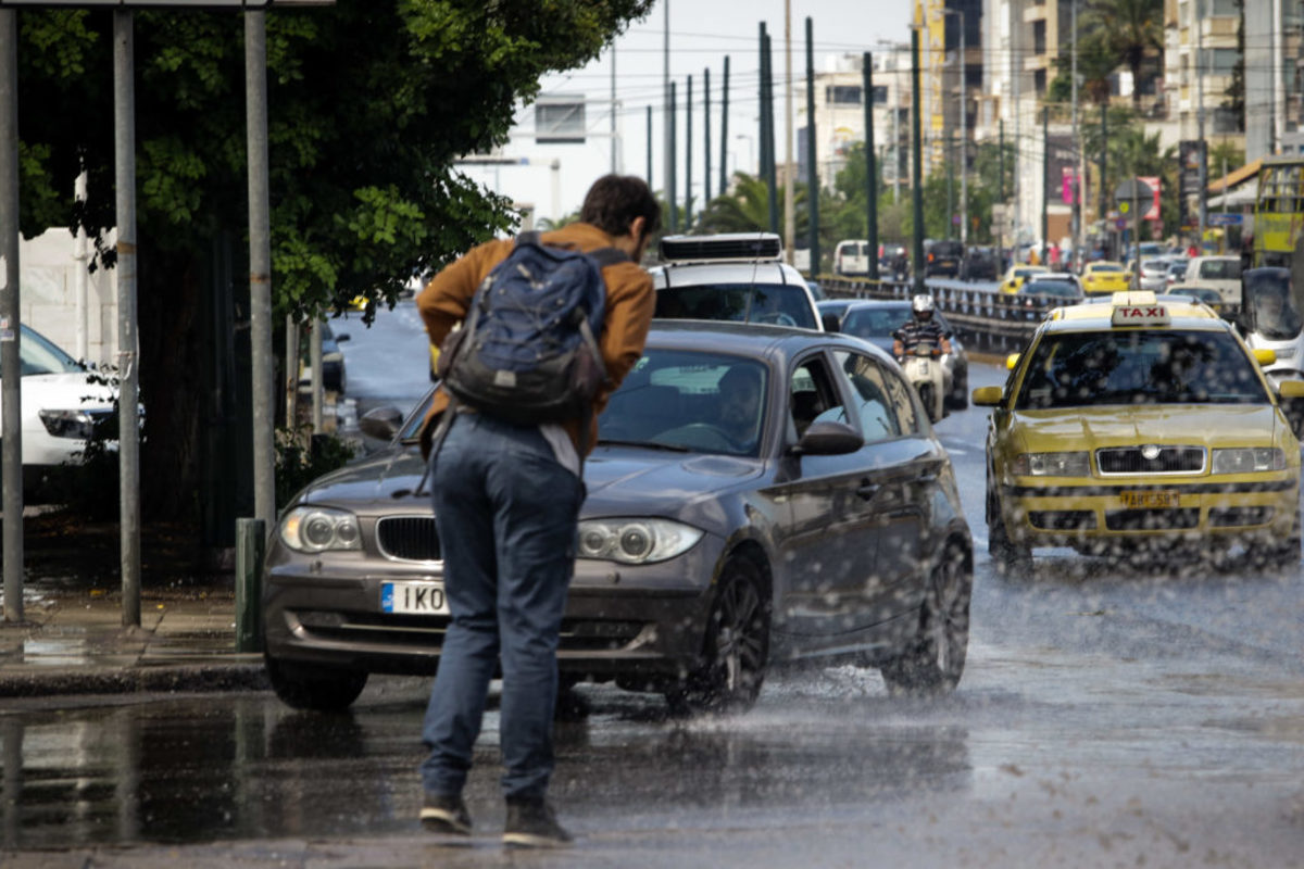 Καιρός: Νέο έκτακτο δελτίο επιδείνωσης! Ποιες περιοχές θα “χτυπήσει” η κακοκαιρία