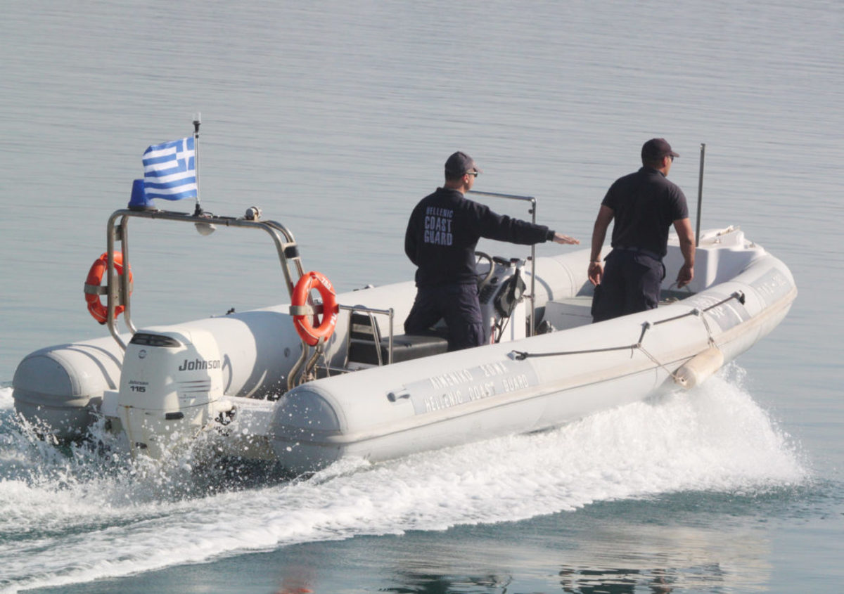 Πτώμα άνδρα στα ανοιχτά της Σύρου – Τον βρήκαν με τα ρούχα του