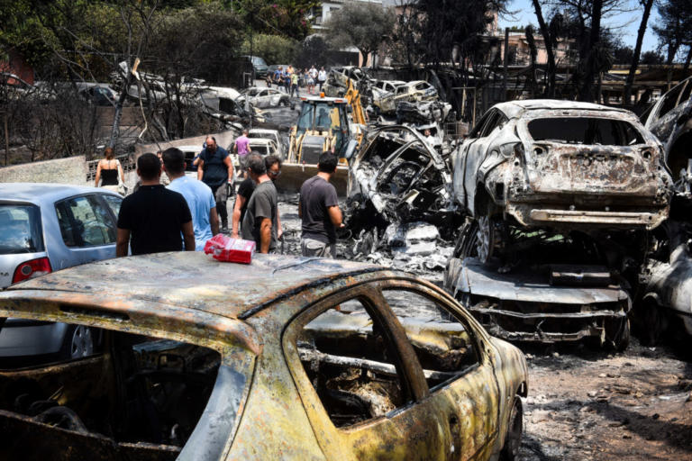 Φωτιά στην Αττική: Έκτακτη οικονομική βοήθεια 20 εκατ. ευρώ για τους πληγέντες