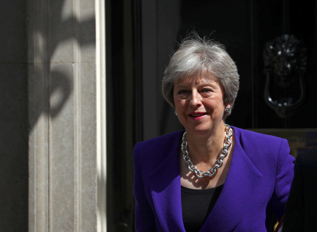 Η Μέι ελπίζει σε καλή συμφωνία για το Brexit – “Καμπανάκι” από Μπόρις Τζόνσον