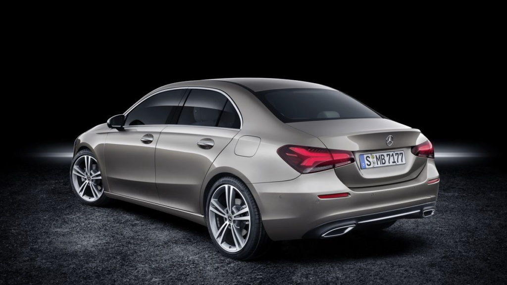 Έτοιμη και η ευρωπαϊκή έκδοση της νέας Mercedes A-Class Sedan [vid]