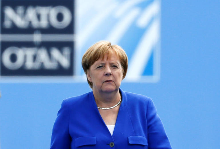Δεν “μάσησε” η Μέρκελ στις απειλές Τραμπ στο ΝΑΤΟ – «Η Γερμανία είναι ανεξάρτητη στις αποφάσεις της»
