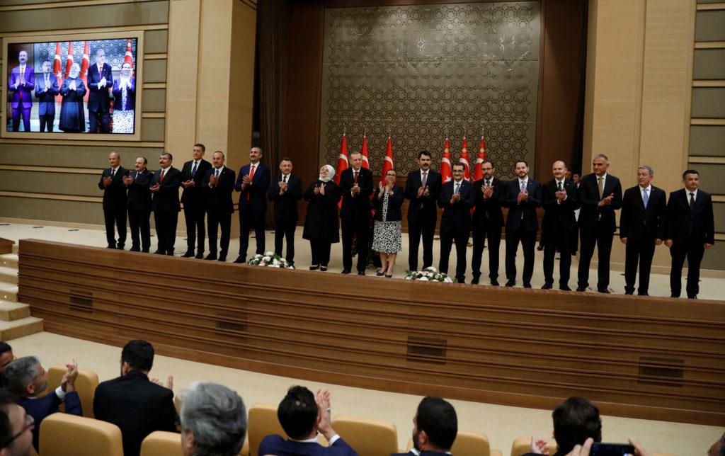 Νέα κυβέρνηση στην Τουρκία: Η έκπληξη Ερντογάν στο υπουργείο Οικονομικών