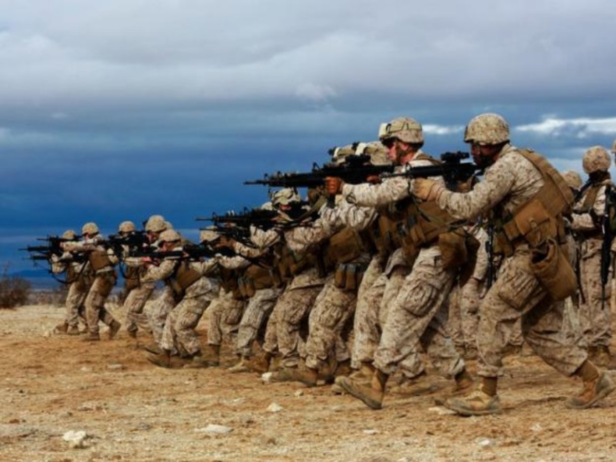 Λαγούς με πετραχήλια τάζουν οι αμερικανοί Πεζοναύτες για να κερδίσουν το νέο αίμα! [vid]