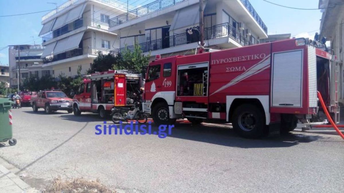 Αγρίνιο: Στο νοσοκομείο από φωτιά σε κουζίνα σπιτιού – Αγώνας δρόμου από τους πυροσβέστες [pic]