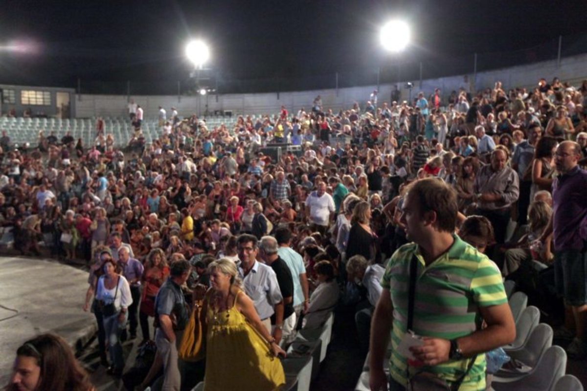 Λαύριο: Αναβάλλεται η συναυλία «Διάλογοι Μίκης-Μάνος»