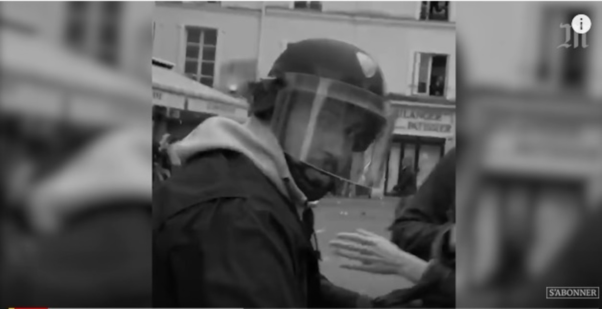 Πυρ ομαδόν στον Μακρόν για τη συγκάλυψη του βίντεο της ντροπής – Αντιδράσεις χωρίς τέλος στη Γαλλία