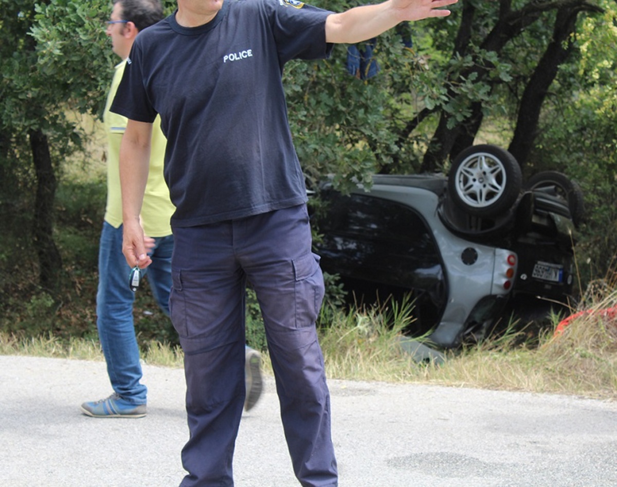 Σοκαριστικό τροχαίο στη Θεσσαλονίκη! Αγωνία για έγκυο που τραυματίστηκε μαζί με την 9χρονη κόρη της!