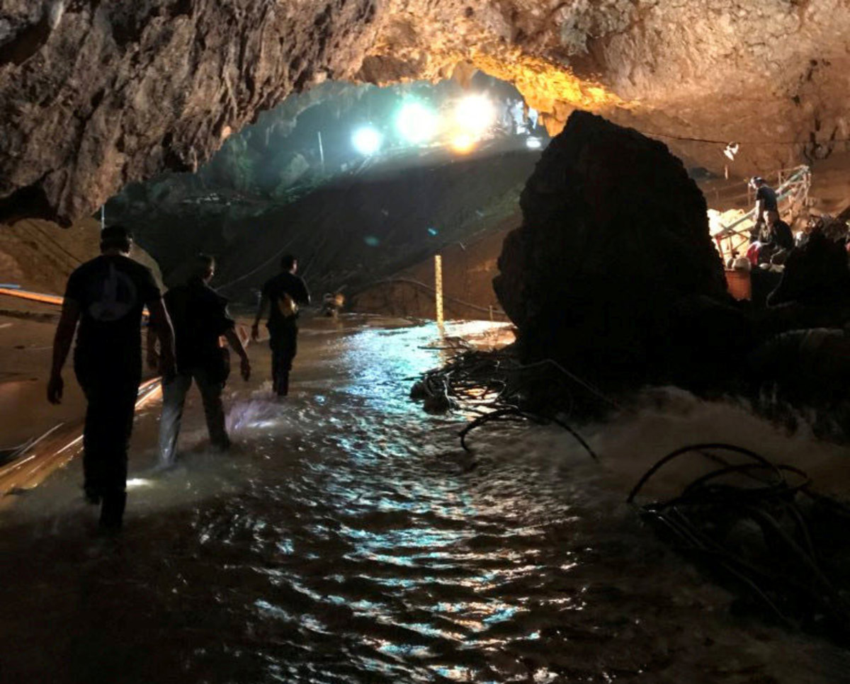 Ταϊλάνδη: Live η τρίτη μέρα επιχείρησης – Θα βγουν οι πέντε τελευταίοι σήμερα