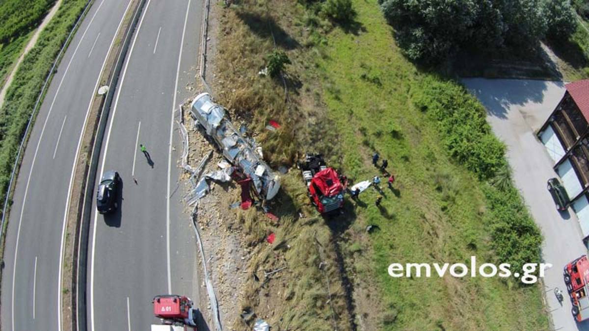 Ένας νεκρός σε τροχαίο με βυτιοφόρο στην Εγνατία – video